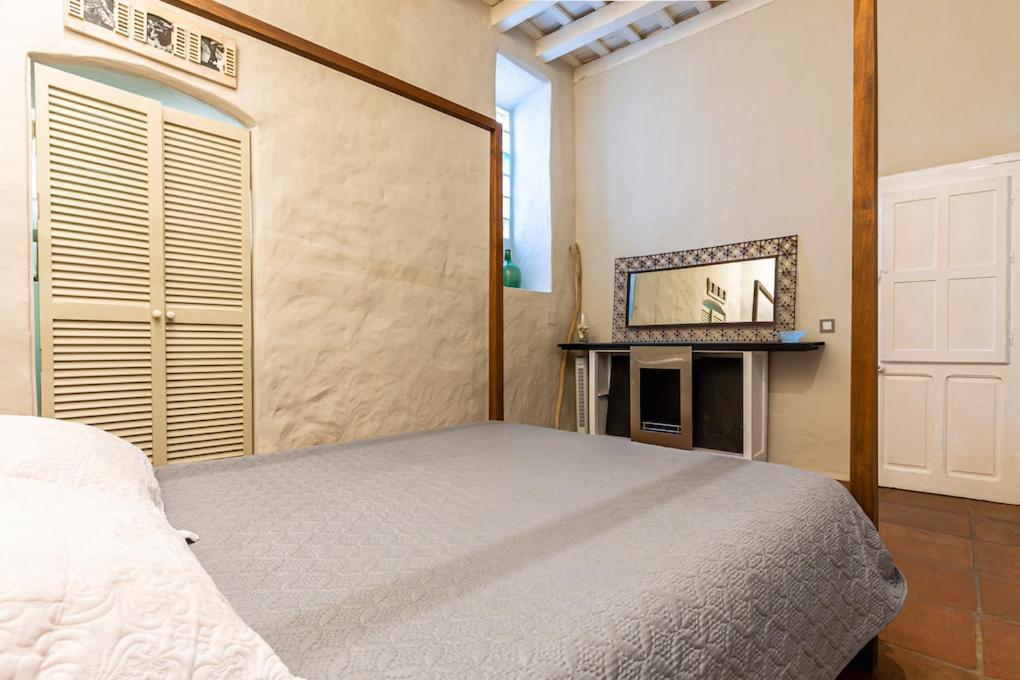 Azogue Suites Con Patio Privado Тарифа Екстериор снимка